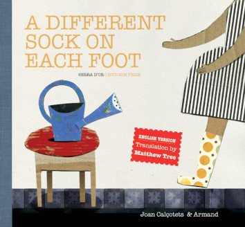A DIFFERENT SOCK ON EACH FOOT - Joan Calçotets / Armand